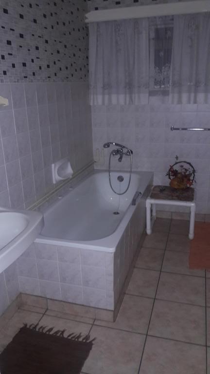 أوكاهانديا Guesthouse Villa Nina المظهر الخارجي الصورة