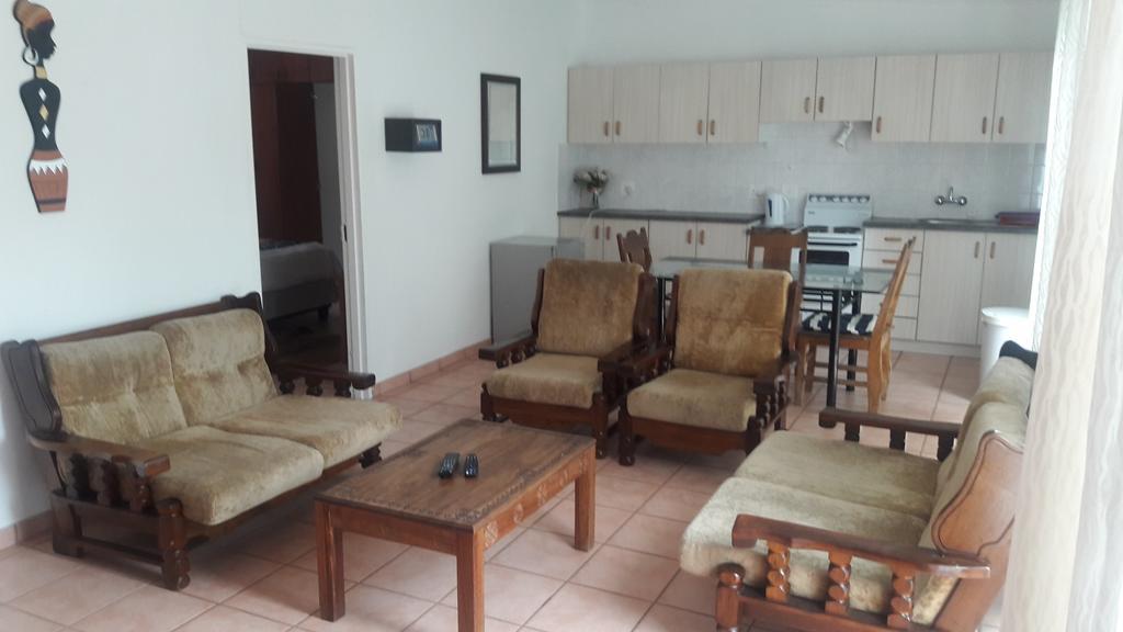 أوكاهانديا Guesthouse Villa Nina المظهر الخارجي الصورة